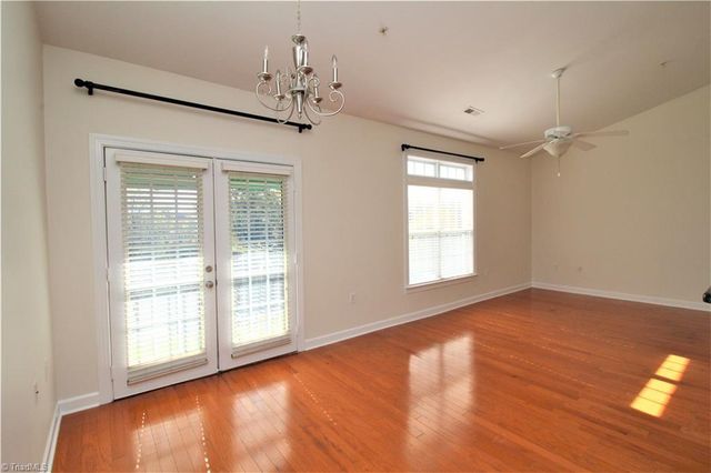 100 Sunset Circle, Greensboro, NC 27408