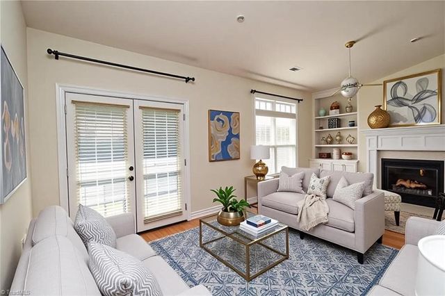 100 Sunset Circle, Greensboro, NC 27408