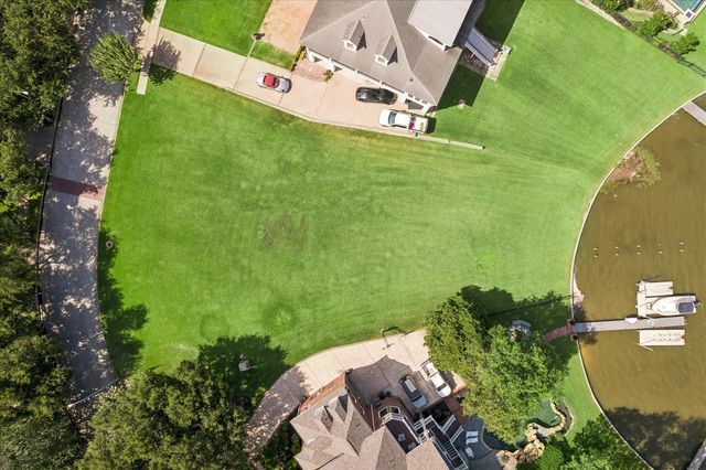 1210 Spring Cress Lane, Taylor Lake Village, TX 77586