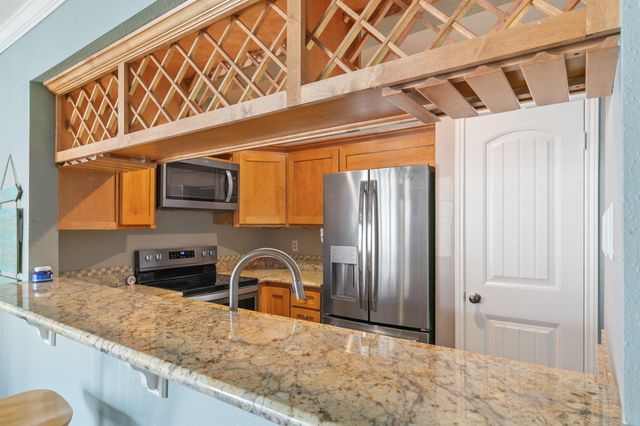 7312 Seawall Boulevard 208, Galveston, TX 77551