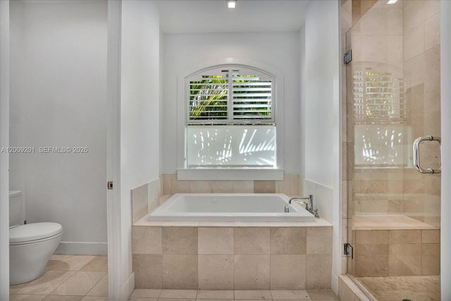 7440 SW 56th Ct 0, Miami, FL 33143