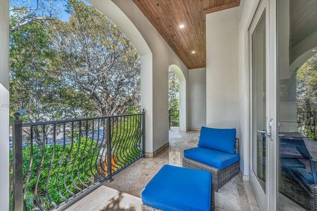 7440 SW 56th Ct 0, Miami, FL 33143