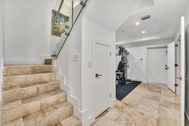 7440 SW 56th Ct 0, Miami, FL 33143