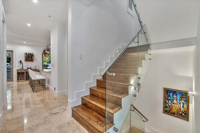 7440 SW 56th Ct 0, Miami, FL 33143