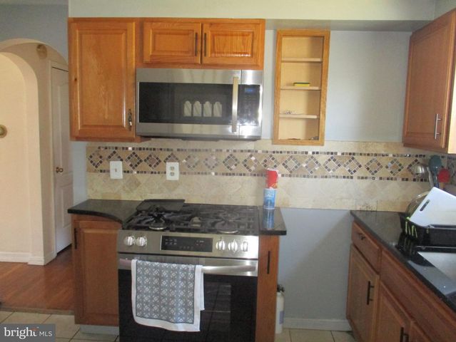 224 ATLANTIC AVE, Hamilton, NJ 08609