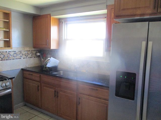 224 ATLANTIC AVE, Hamilton, NJ 08609
