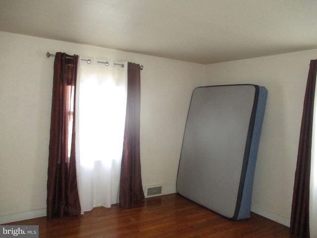 224 ATLANTIC AVE, Hamilton, NJ 08609