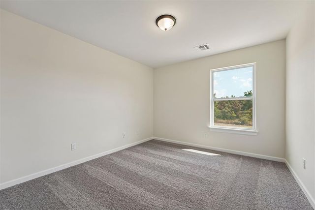 1304 Lighthorsemen Way, Choctaw, OK 73020