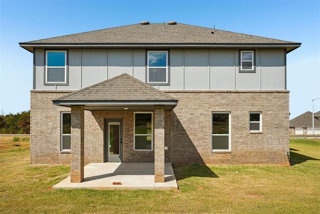 1304 Lighthorsemen Way, Choctaw, OK 73020