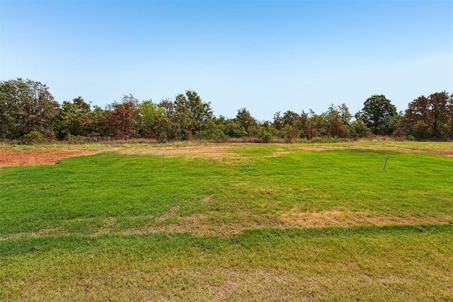 1304 Lighthorsemen Way, Choctaw, OK 73020