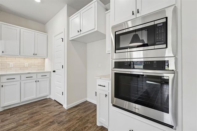 1304 Lighthorsemen Way, Choctaw, OK 73020
