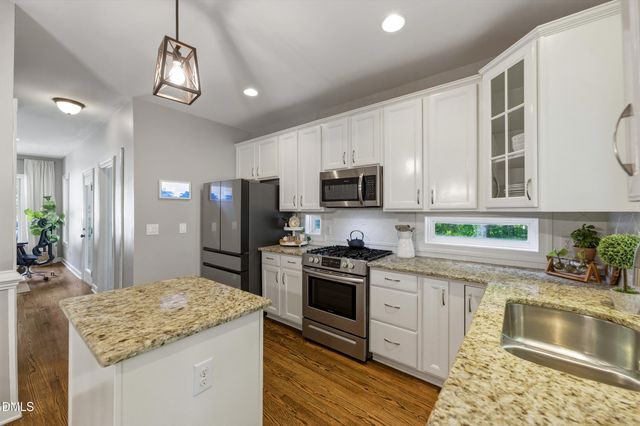 1002 Blaston Court, Apex, NC 27502