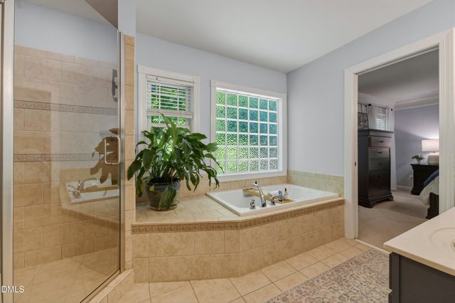 1002 Blaston Court, Apex, NC 27502