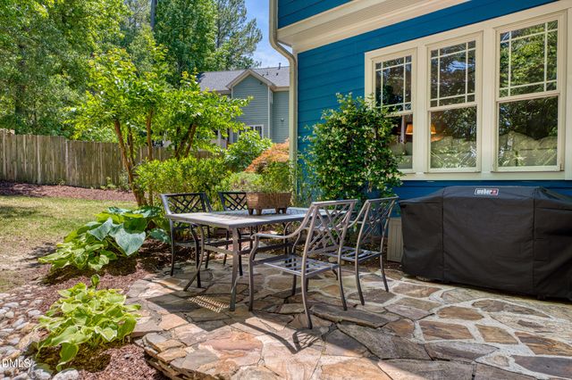 1002 Blaston Court, Apex, NC 27502