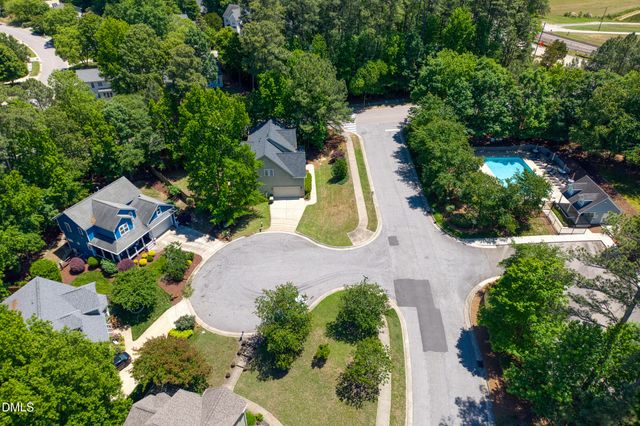 1002 Blaston Court, Apex, NC 27502