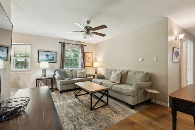 1202 Johns Drive, Euless, TX 76039