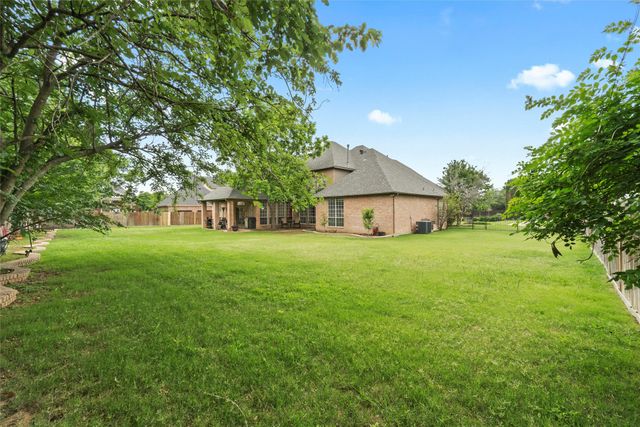 715 Manchester Court, Southlake, TX 76092