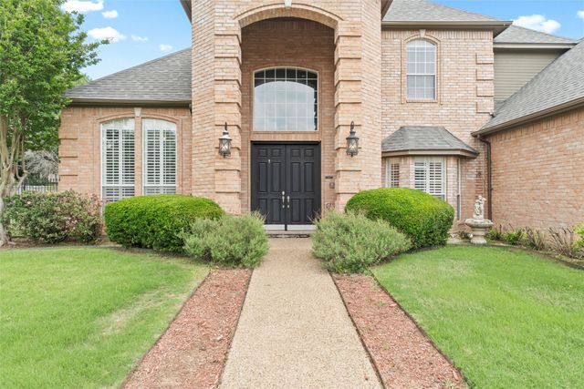 715 Manchester Court, Southlake, TX 76092