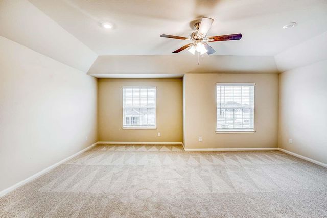 8214 Sunberry Shadow Drive, Houston, TX 77016