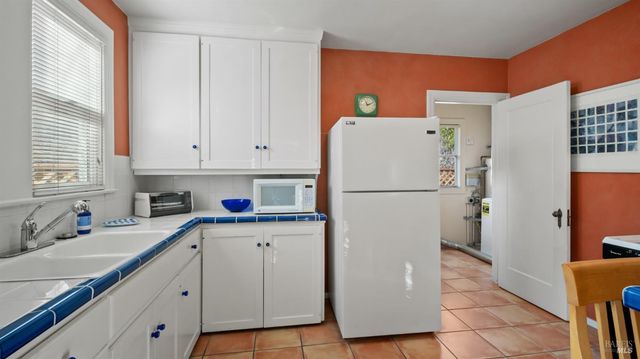 717 C St, San Rafael, CA 94901