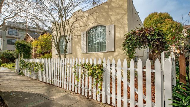 717 C St, San Rafael, CA 94901