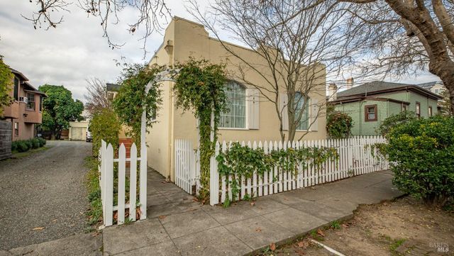717 C St, San Rafael, CA 94901