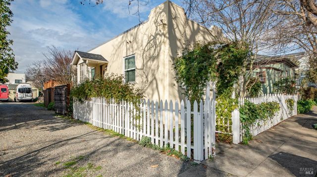 717 C St, San Rafael, CA 94901