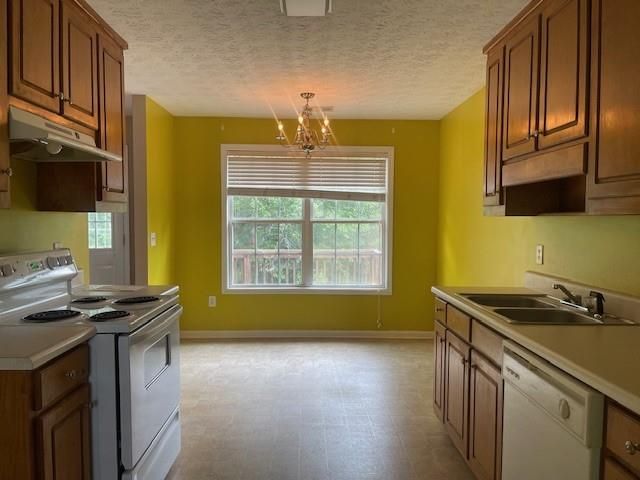 30 Amber Way, Covington, GA 30016