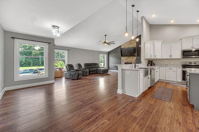 4455 Autumn Ridge, Wheatfield, IN 46392