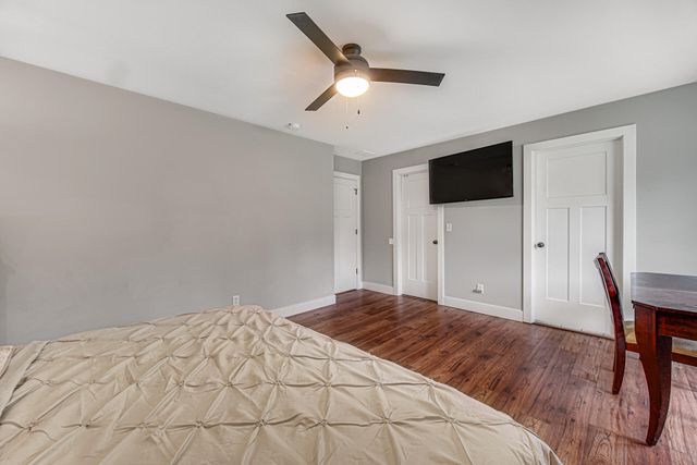 4455 Autumn Ridge, Wheatfield, IN 46392