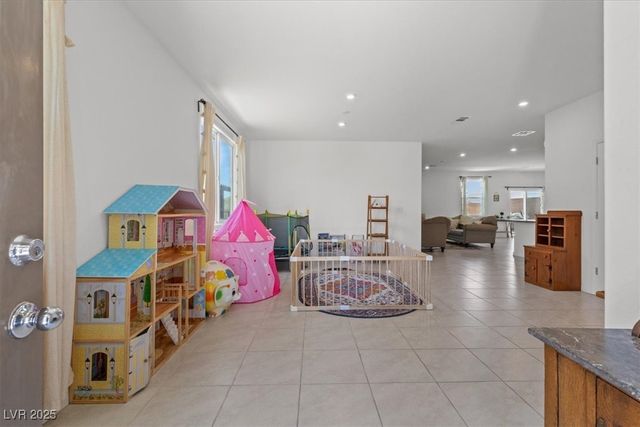 406 Bridal Veil Falls Street, Indian Springs, NV 89018