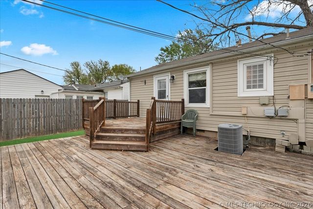 3820 S Detroit Avenue, Tulsa, OK 74105
