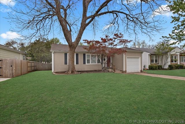 3820 S Detroit Avenue, Tulsa, OK 74105