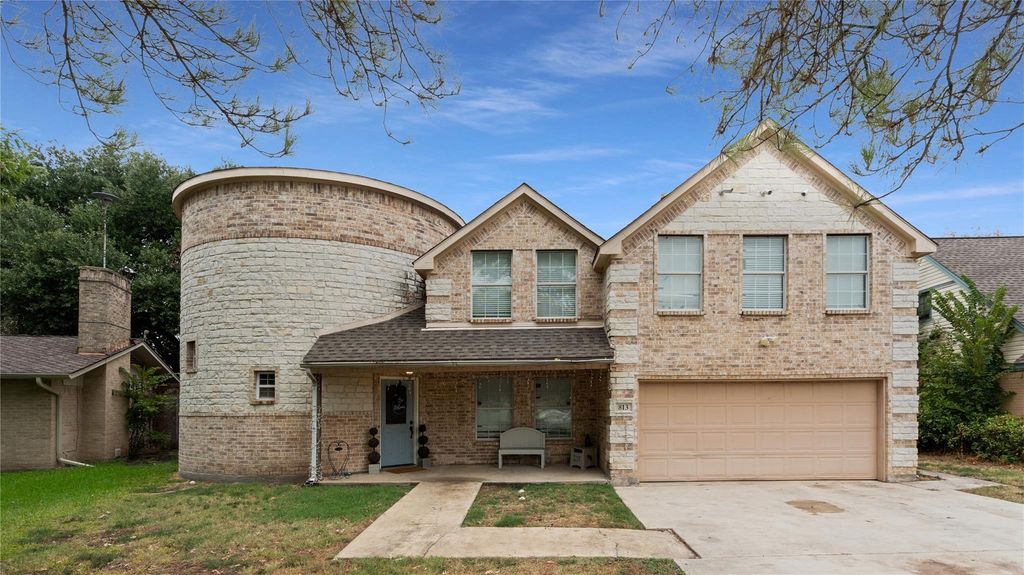 813 Beacon Hill Drive, Irving, TX 75061 — exterior