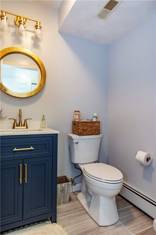 195 Oakland Beach Avenue, Warwick, RI 02889