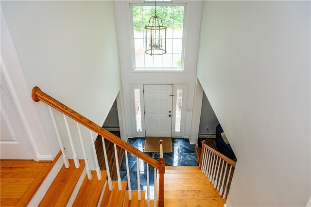 195 Oakland Beach Avenue, Warwick, RI 02889