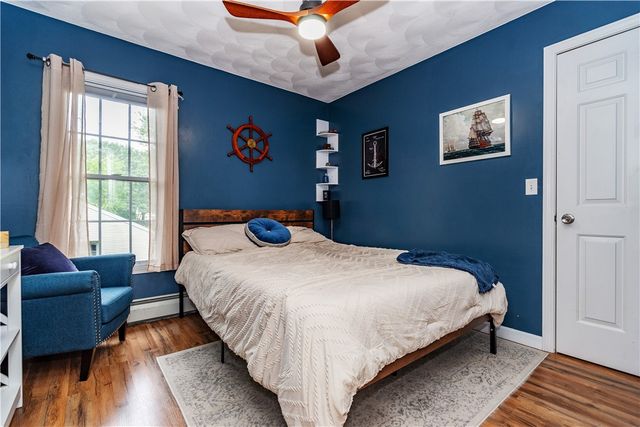 195 Oakland Beach Avenue, Warwick, RI 02889