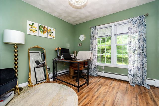 195 Oakland Beach Avenue, Warwick, RI 02889