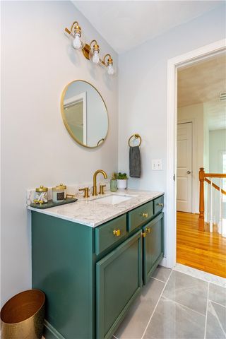 195 Oakland Beach Avenue, Warwick, RI 02889