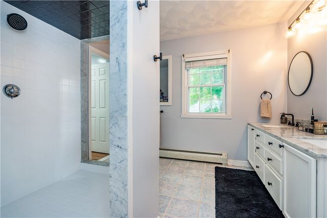 195 Oakland Beach Avenue, Warwick, RI 02889