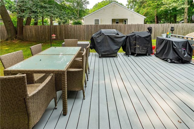 195 Oakland Beach Avenue, Warwick, RI 02889