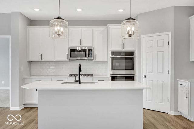 3247 Wrangler Drive, Bargersville, IN 46106