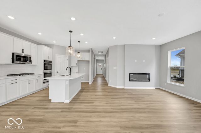 3247 Wrangler Drive, Bargersville, IN 46106