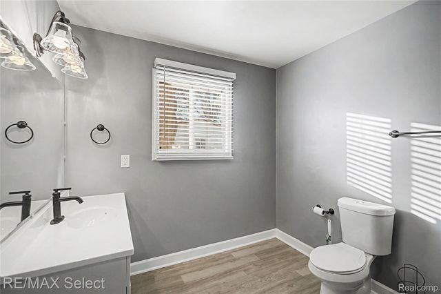 5233 Sagamore Drive, Flint Charter Township, MI 48473