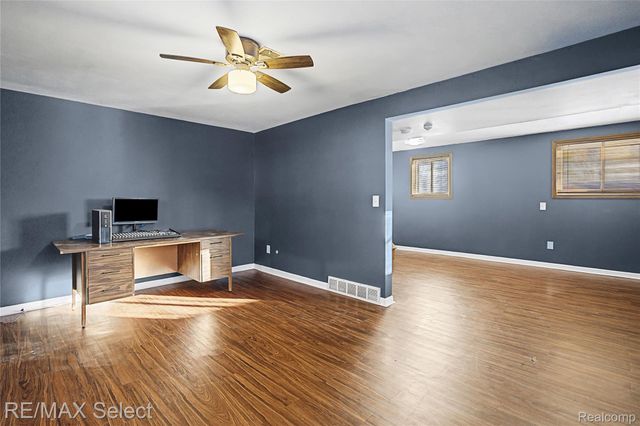 5233 Sagamore Drive, Flint Charter Township, MI 48473