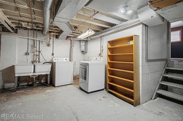 5233 Sagamore Drive, Flint Charter Township, MI 48473