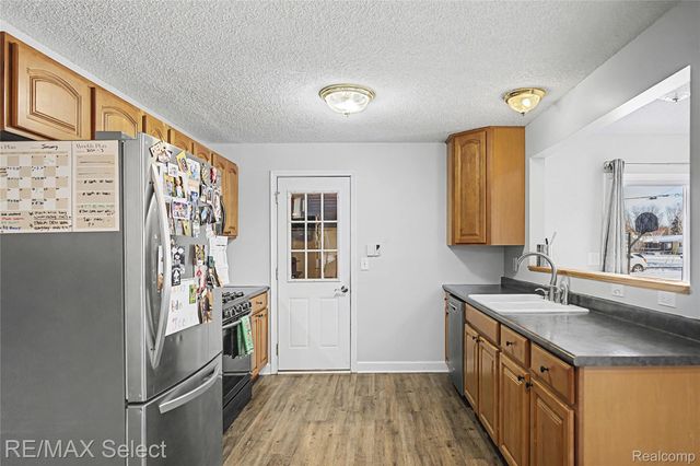 5233 Sagamore Drive, Flint Charter Township, MI 48473