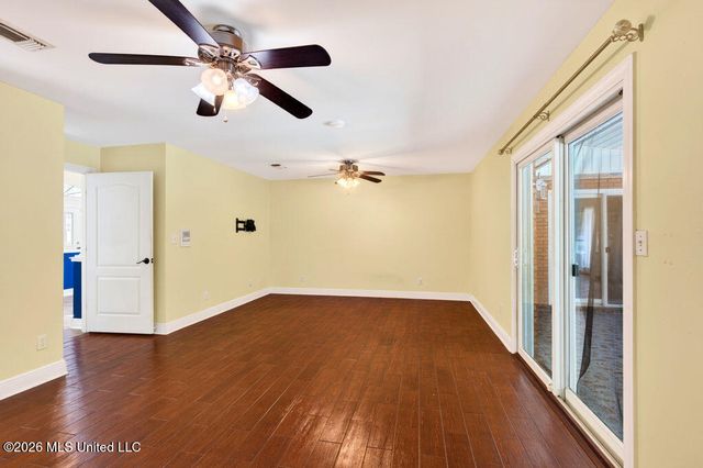 219 Tantallon Drive, Ocean Springs, MS 39564