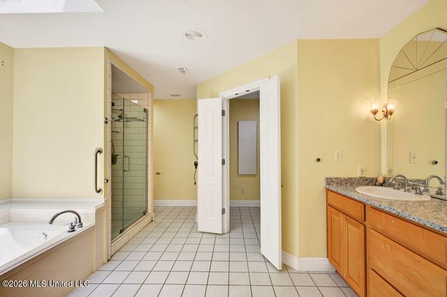 219 Tantallon Drive, Ocean Springs, MS 39564