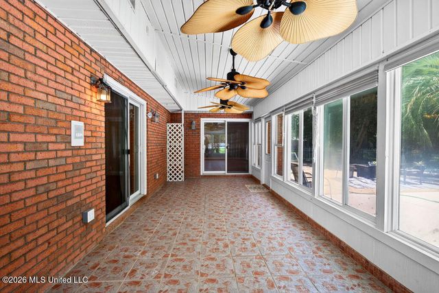 219 Tantallon Drive, Ocean Springs, MS 39564